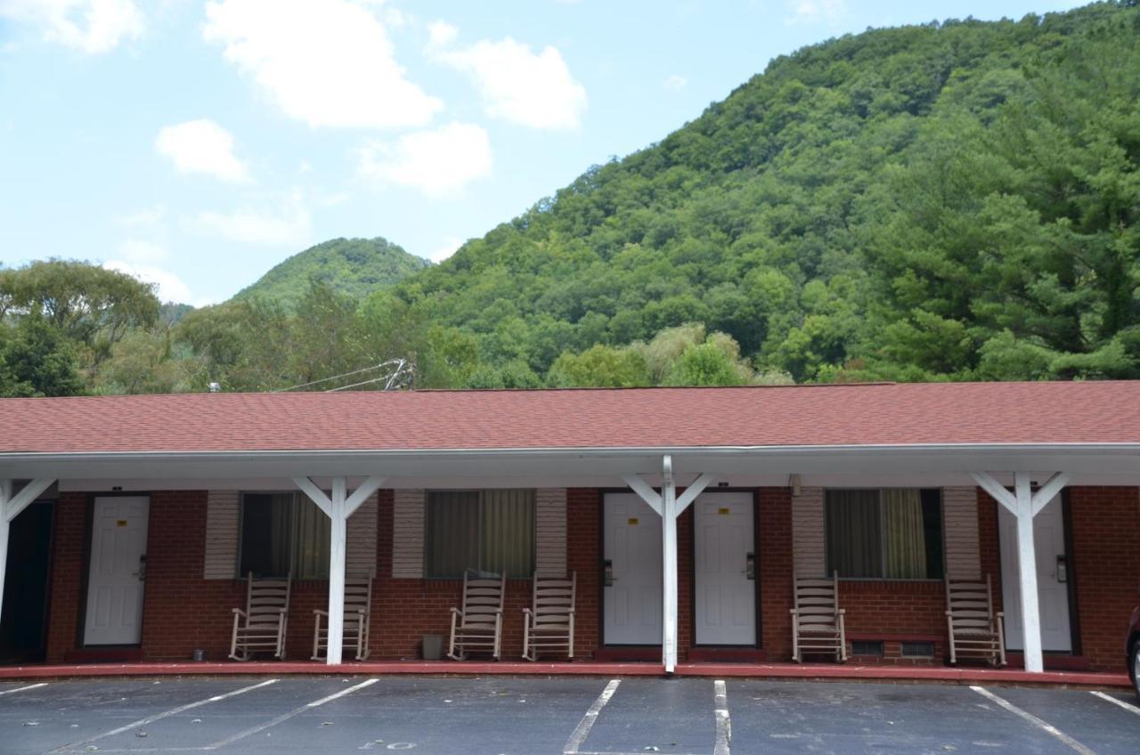Travelowes Motel - Maggie Valley Zewnętrze zdjęcie