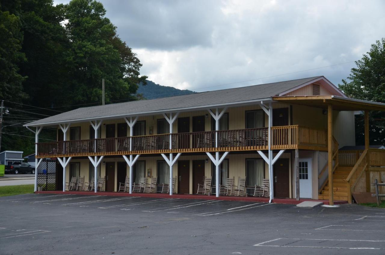 Travelowes Motel - Maggie Valley Zewnętrze zdjęcie