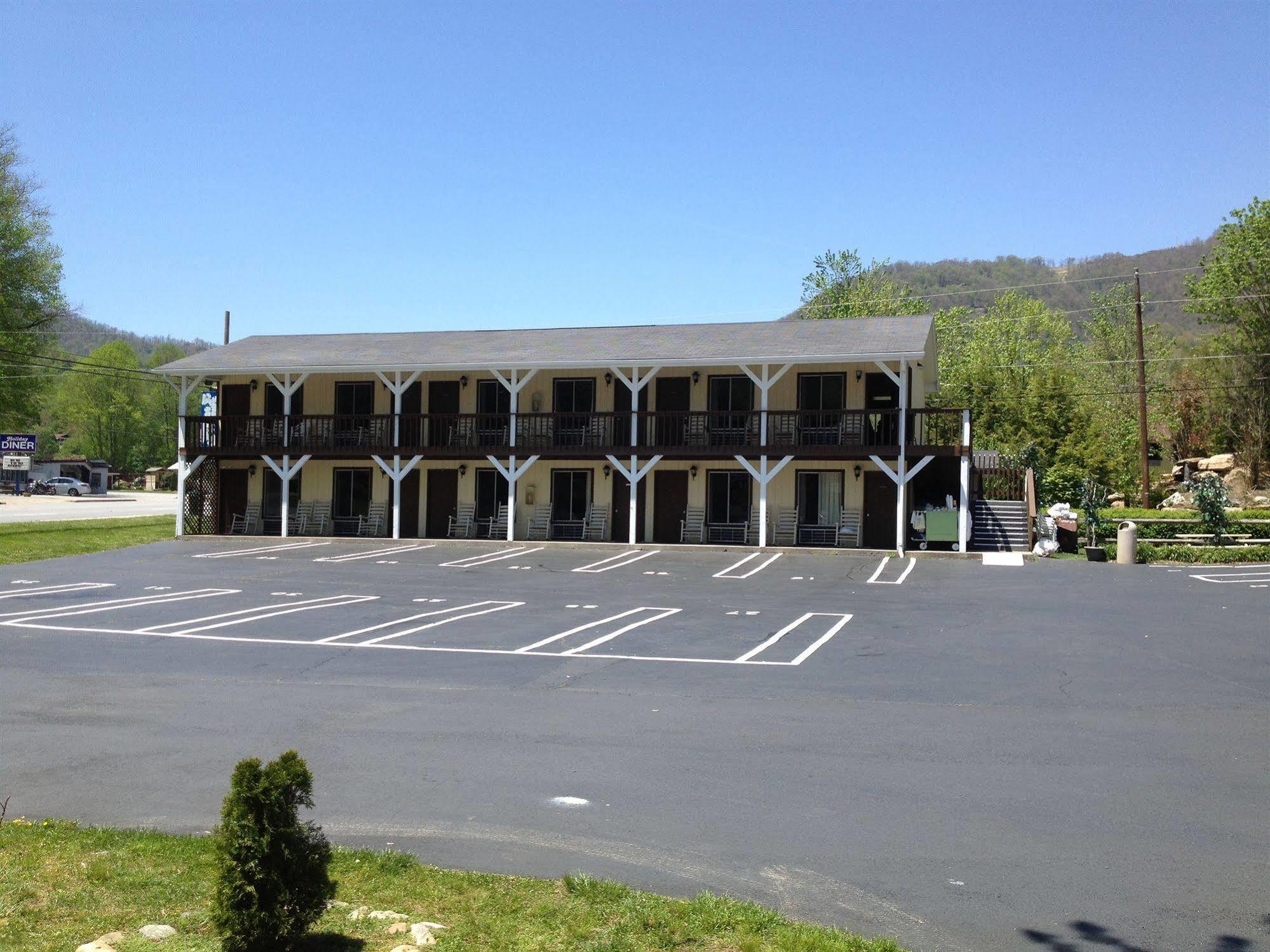 Travelowes Motel - Maggie Valley Zewnętrze zdjęcie